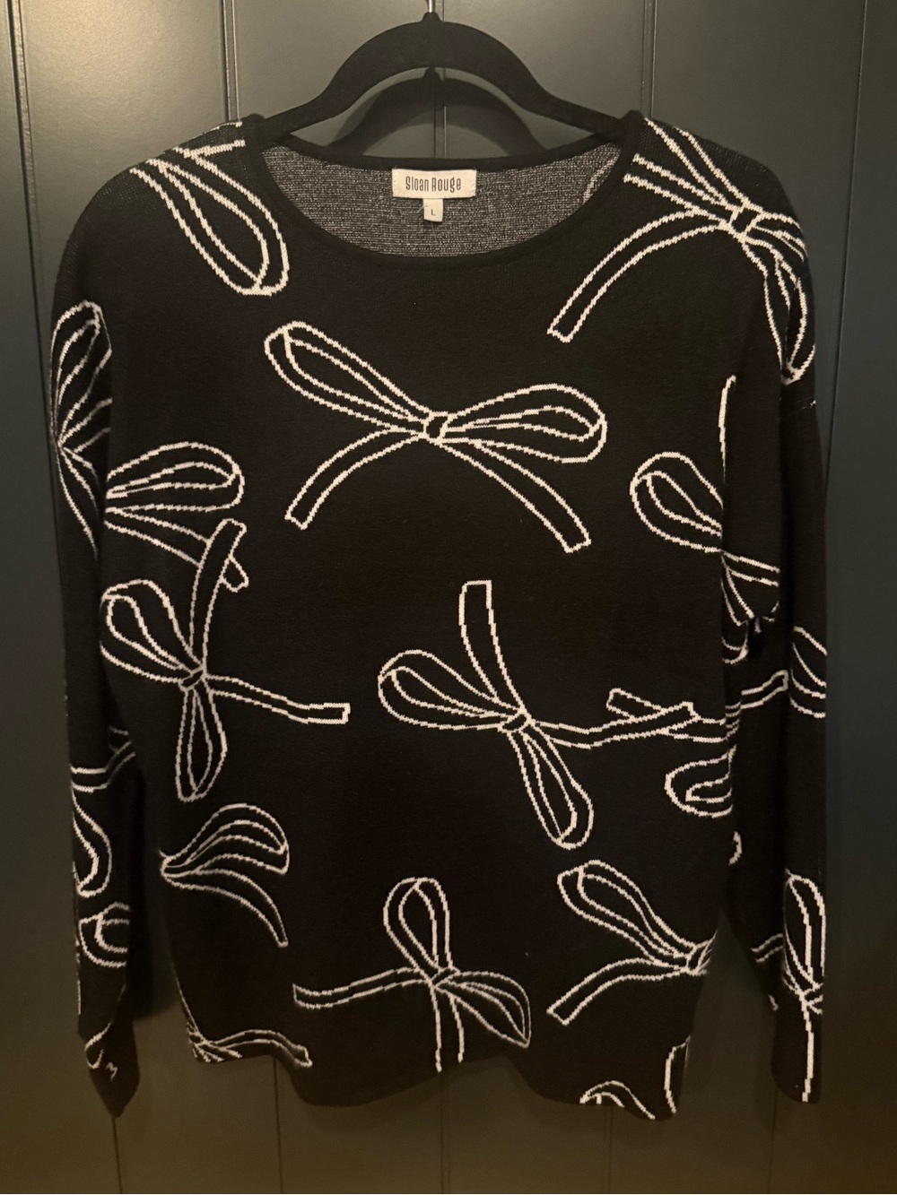 🎀 NWT Boutique Sloan Rouge Black and Cream Bow-Print Sweater 💝